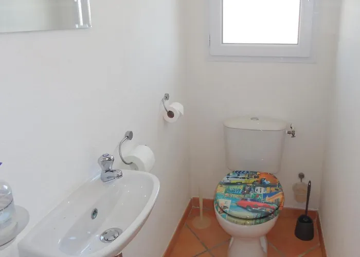 Casa vacanze Lovely In With Wifi *